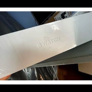 Apple Watch Series 6 (GPS)Brand New factory Sealed /white silver Almunium